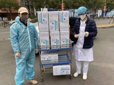 攜手同心勇抗疫情深圳市工業(yè)設計行業(yè)協(xié)會在行動